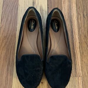 Clarks Black Suede Flats Elegant Slip-On Loafers